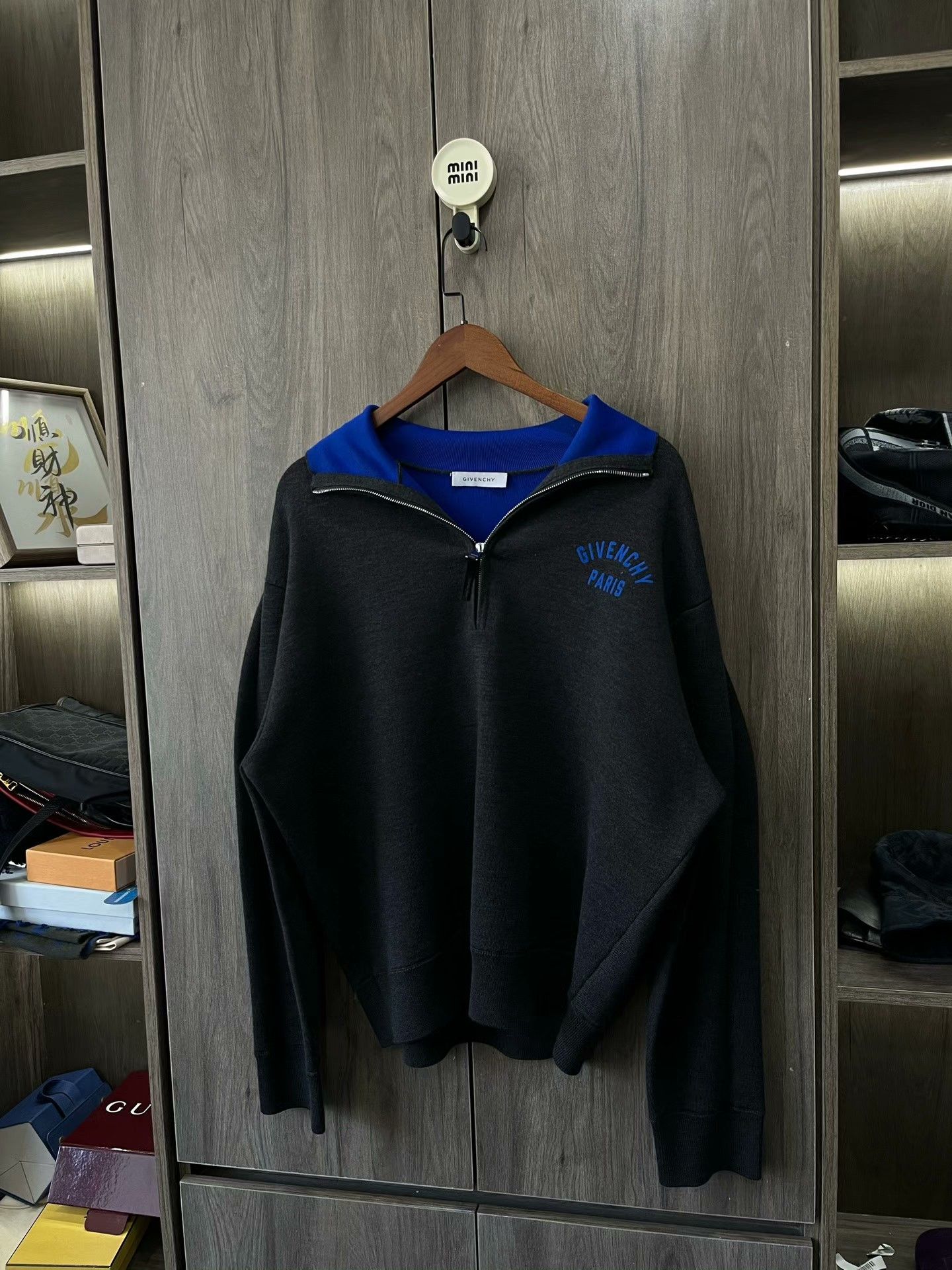 Givenchy Givenchy Logo Half-Zip Knit Sweater Size L Size US L / EU 52-54 / 3 - 4 Thumbnail