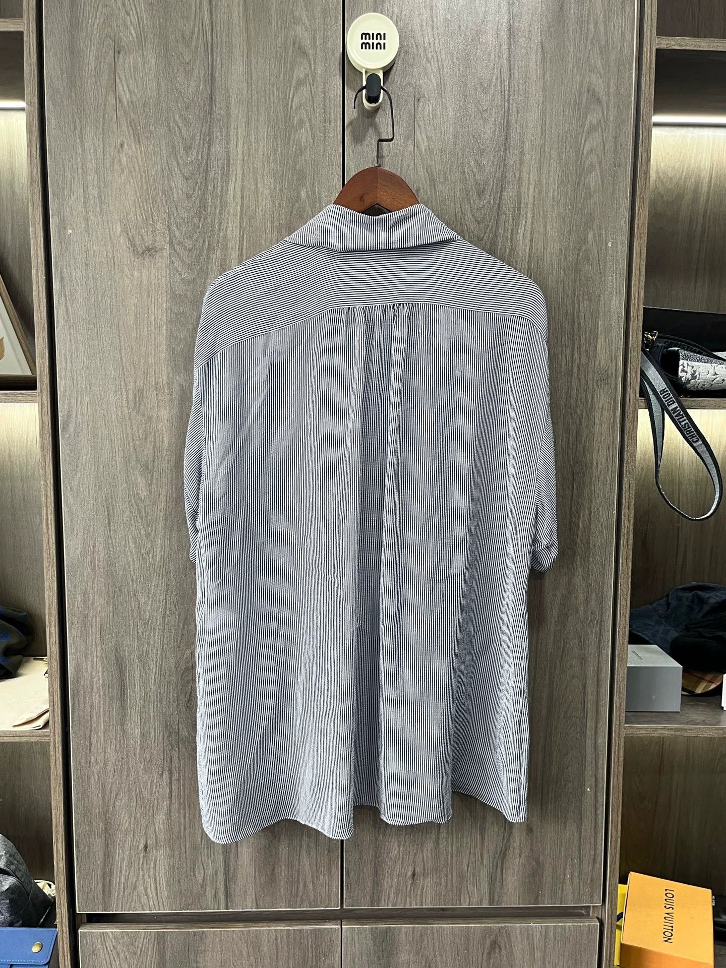 Chanel Chanel Striped Ruffle Blouse IT 42 Size M / US 6-8 / IT 42-44 - 2 Thumbnail