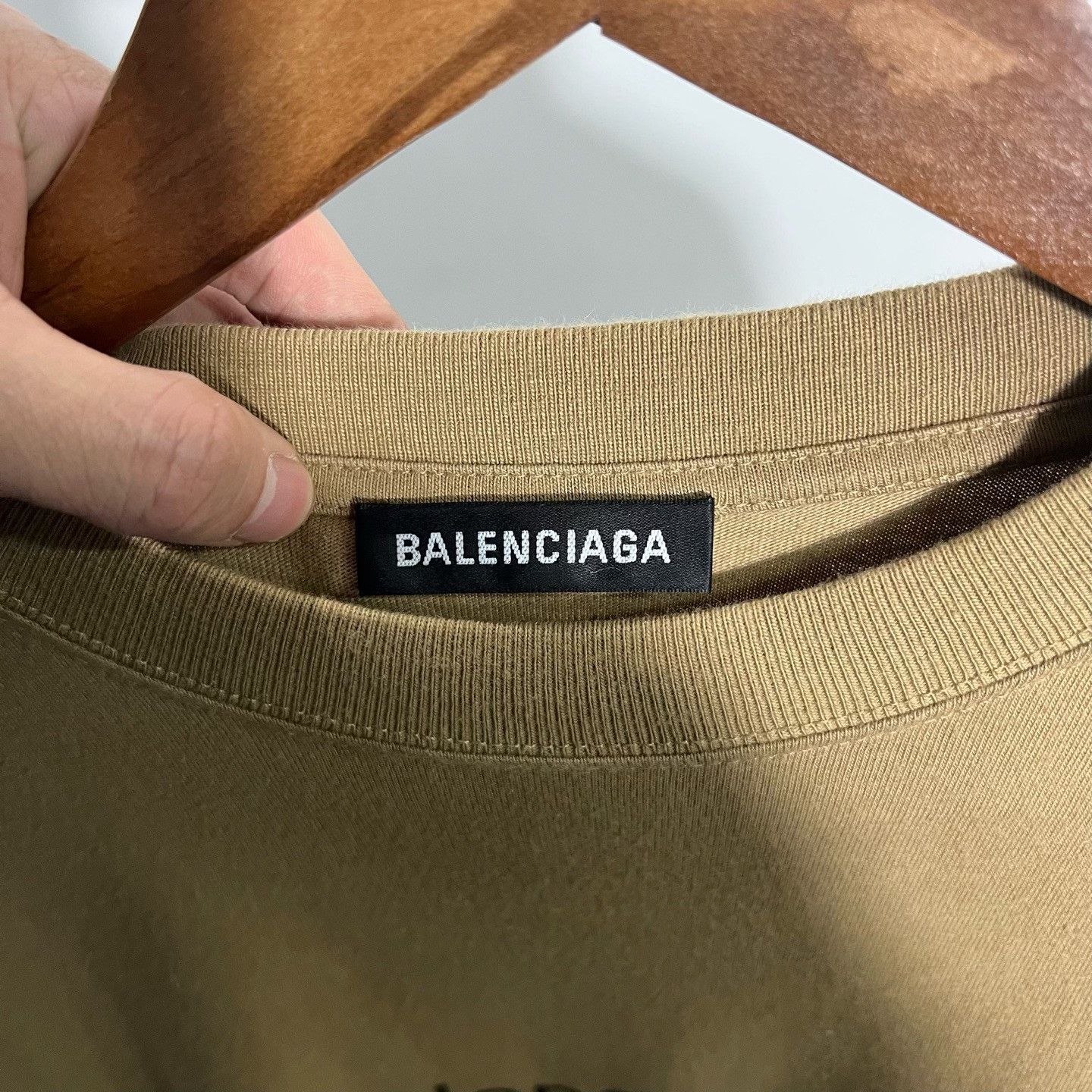Balenciaga Balenciaga Retro T-Shirt xxs Men Size US XXS / EU 40 - 3 Thumbnail