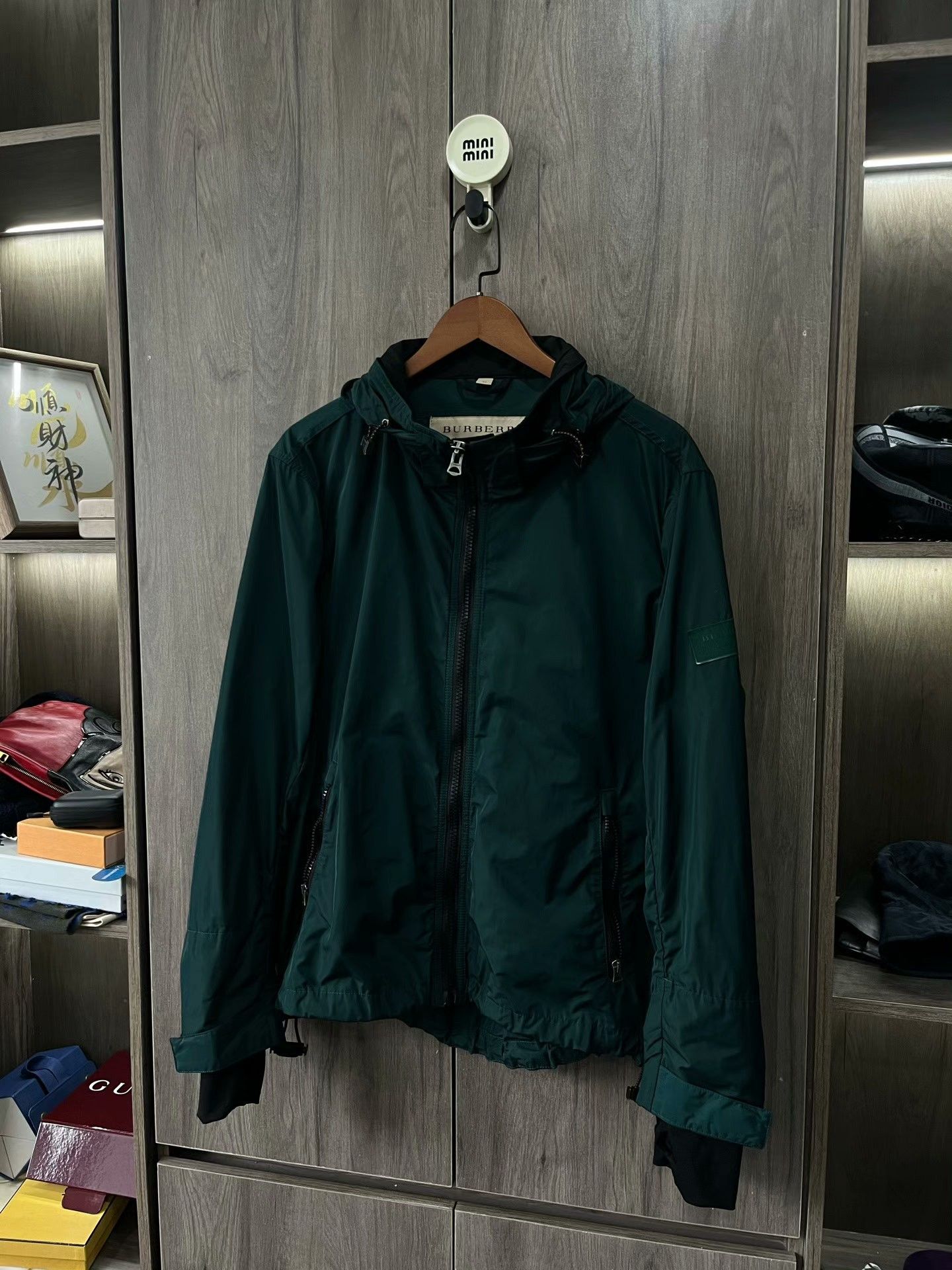 Burberry Burberry Logo Patch Hooded Jacket Size 52 Size US L / EU 52-54 / 3 - 5 Thumbnail