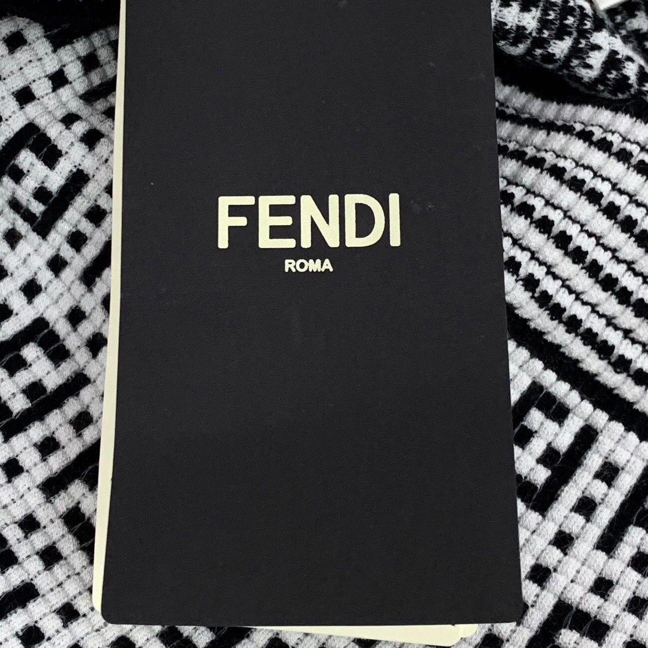 Fendi Fendi FF Monogram Interlace Knit Sweater 48 Size US M / EU 48-50 / 2 - 7 Thumbnail