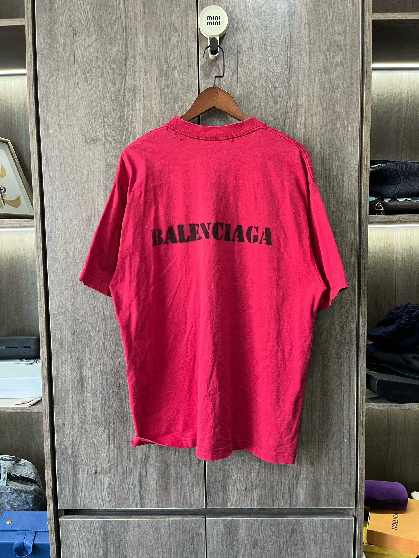 Balenciaga Balenciaga Ink-Jet Logo Distressed T-Shirt M Size US M / EU 48-50 / 2 - 8 Thumbnail