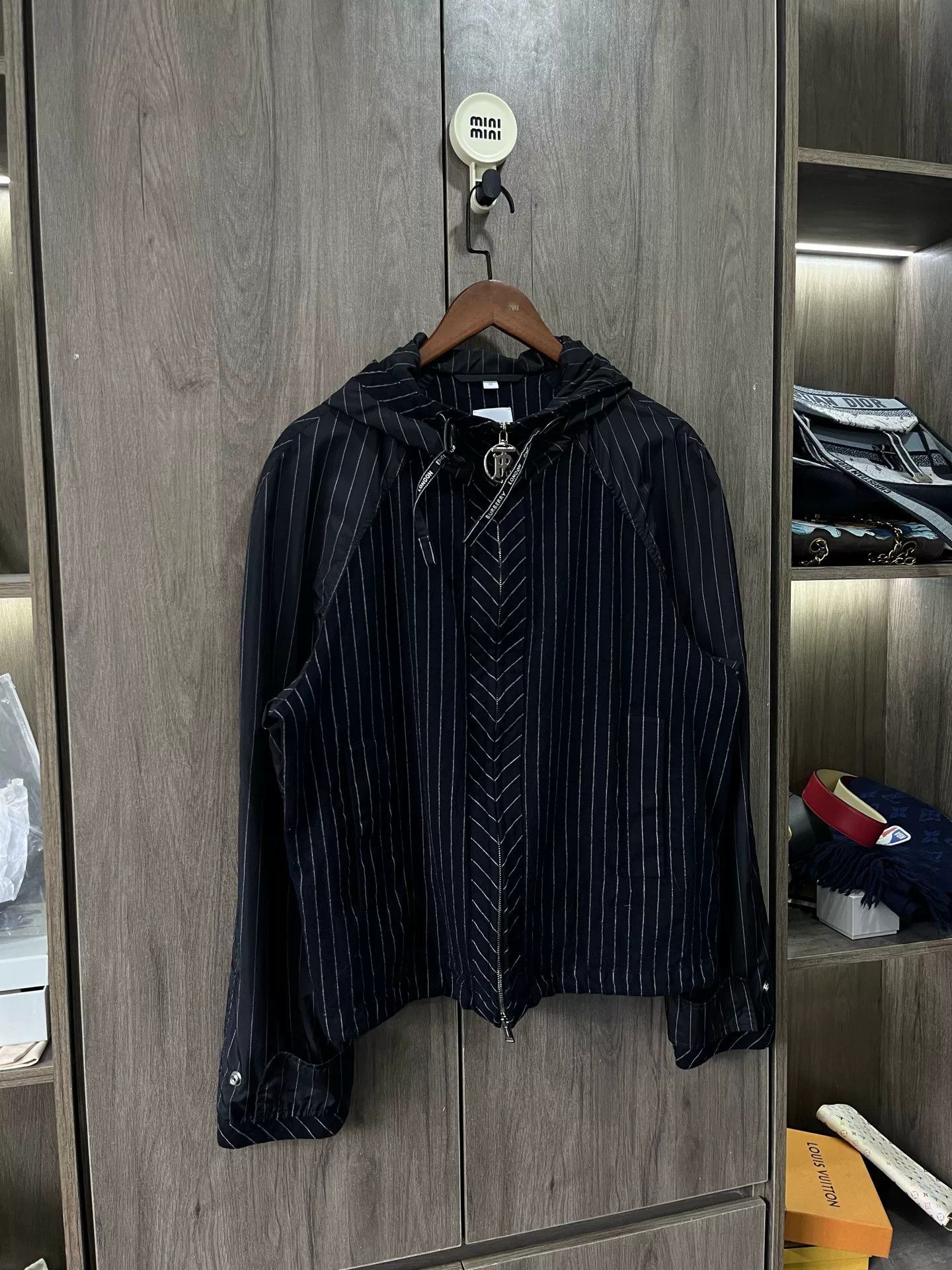 Burberry Burberry Pinstripe Wool Zip Jacket 50 Size US M / EU 48-50 / 2 - 4 Thumbnail