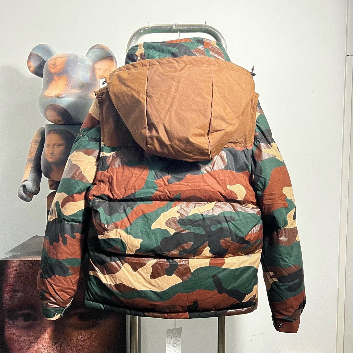 Moncler Moncler Down Camo Heavy Coat s Men Size US S / EU 44-46 / 1 - 2 Thumbnail