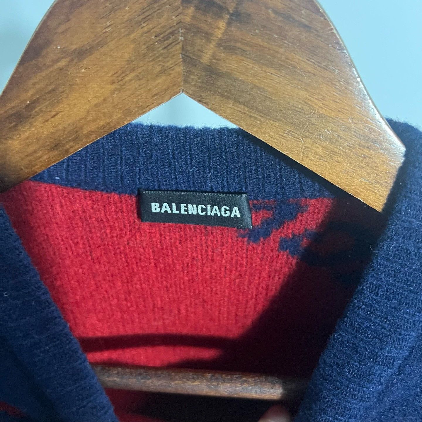 Balenciaga Balenciaga Sweater XS Women Size XS / US 0-2 / IT 36-38 - 3 Thumbnail