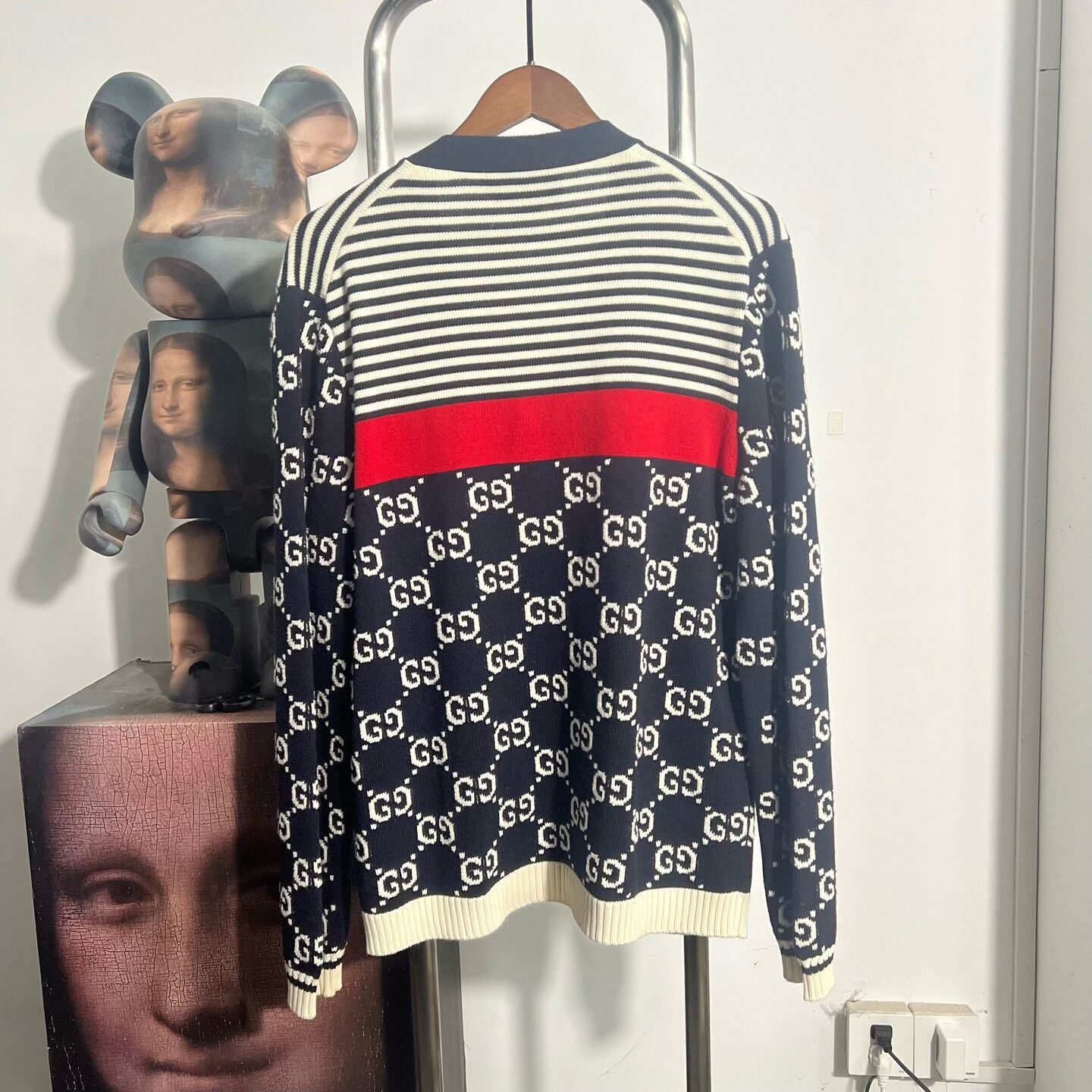 Gucci Gucci Knit Sweater L Women Size L / US 10 / IT 46 - 2 Thumbnail