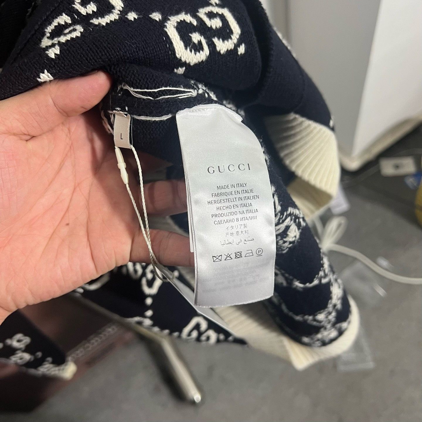 Gucci Gucci Knit Sweater L Women Size L / US 10 / IT 46 - 4 Thumbnail