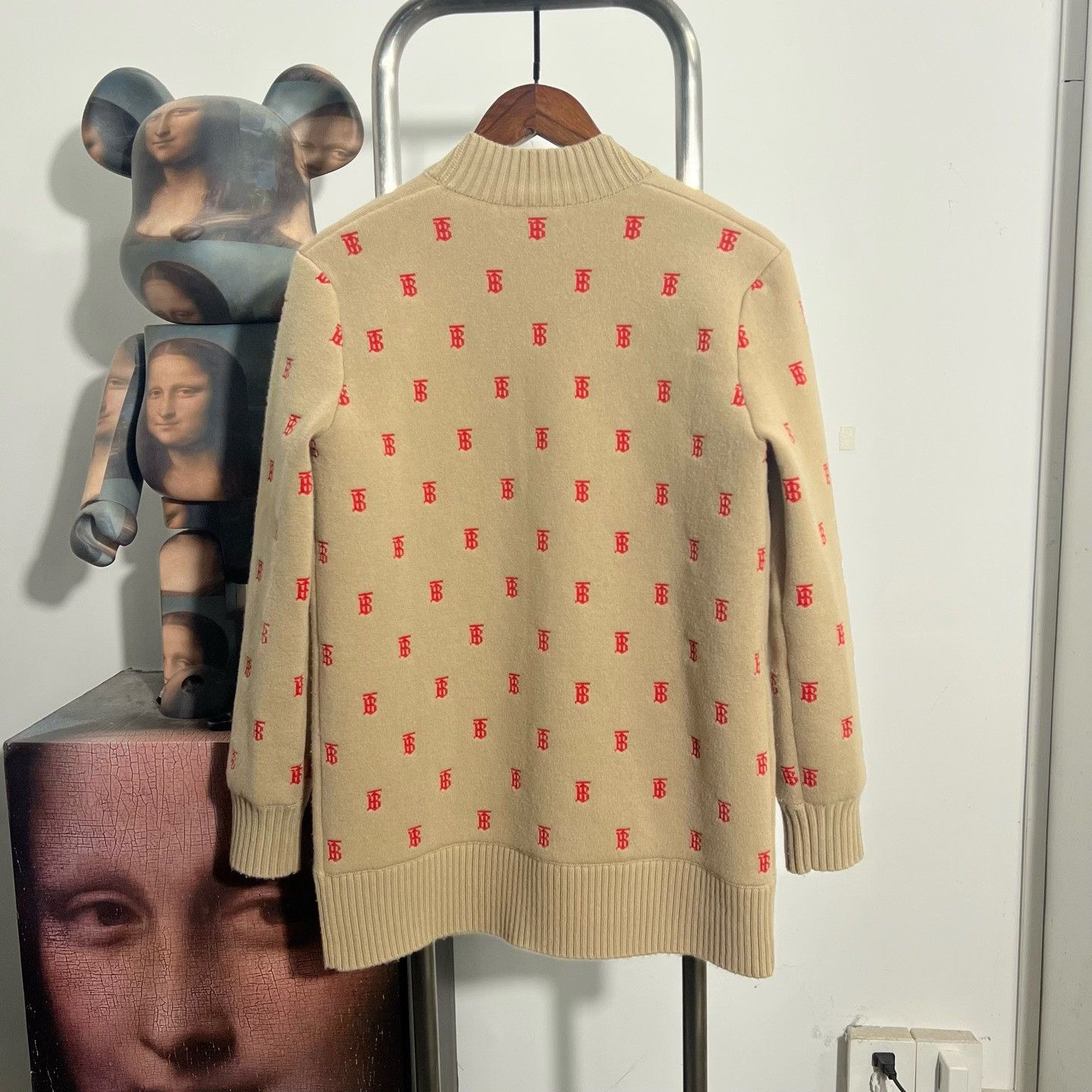 Burberry Burberry Sweater XS Women Size XS / US 0-2 / IT 36-38 - 2 Thumbnail