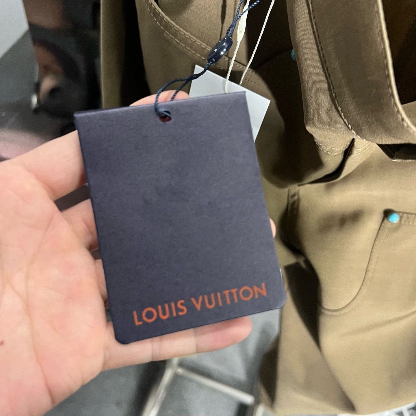 Louis Vuitton Louis Vuitton Green Casual Pants 36 Men Size US 36 / EU 52 - 5 Thumbnail