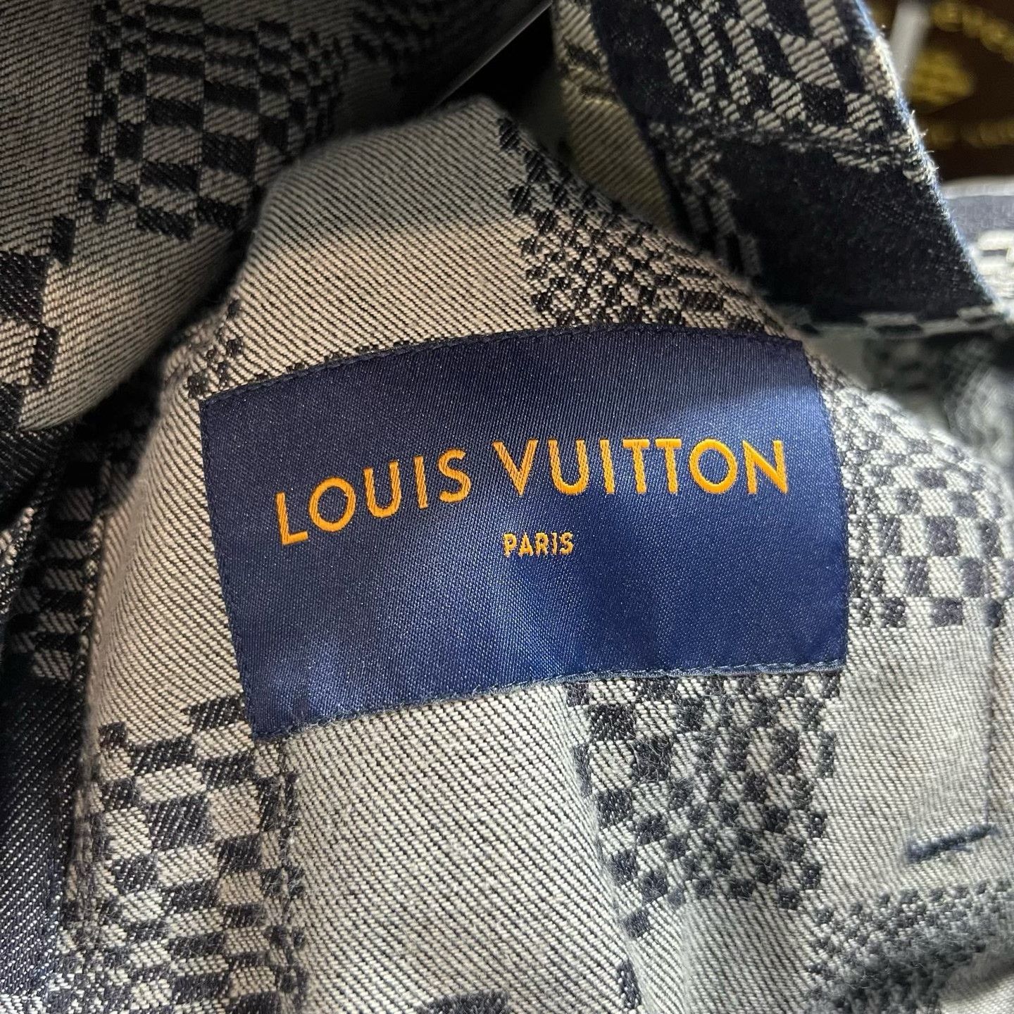 Louis Vuitton Louis Vuitton Denim Jacket XL Women Size XL / US 12-14 / IT 48-50 - 3 Thumbnail