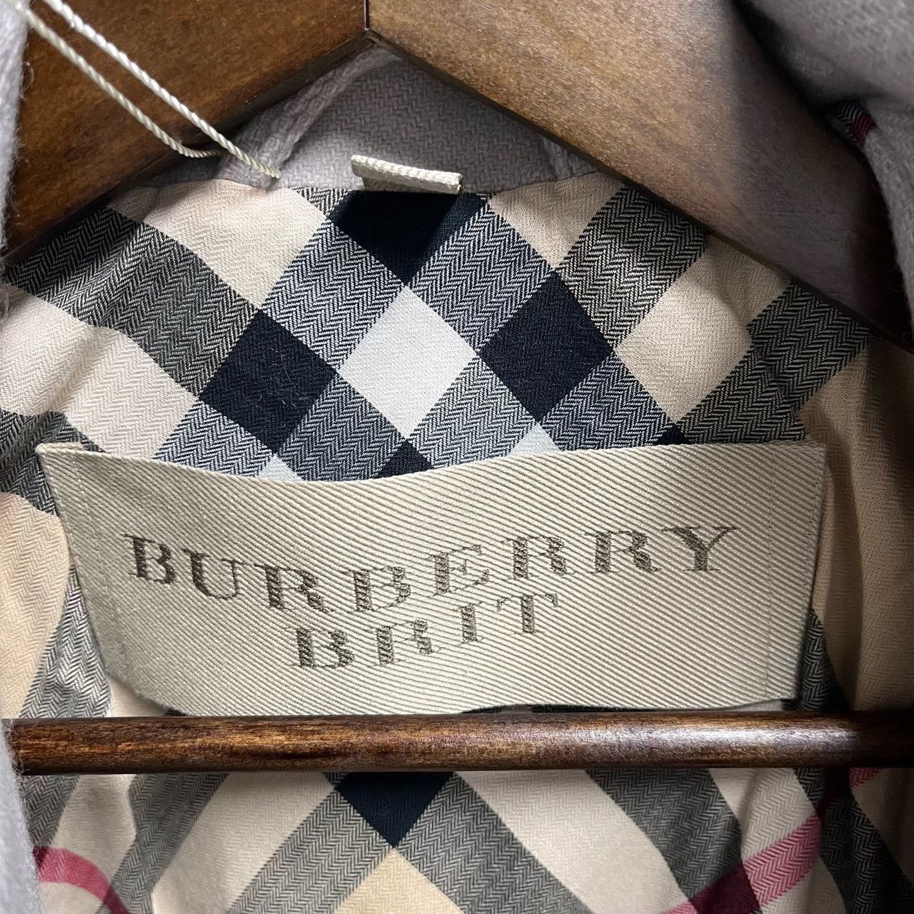 Burberry Burberry Coat M Women Size M / US 6-8 / IT 42-44 - 3 Thumbnail