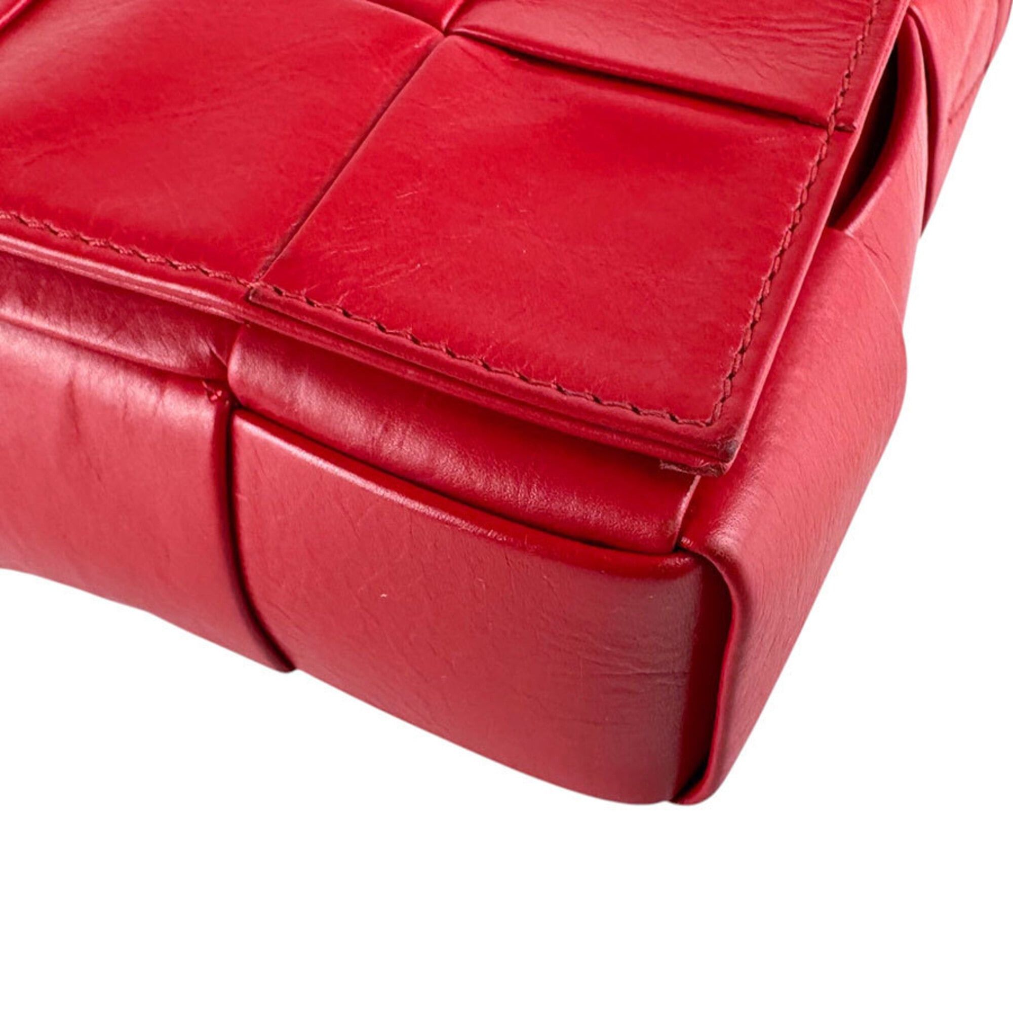 Bottega Veneta Bottega Veneta Cassette Leather Shoulder Bag, Red, Women's, Z9316 Size ONE SIZE - 9 Thumbnail