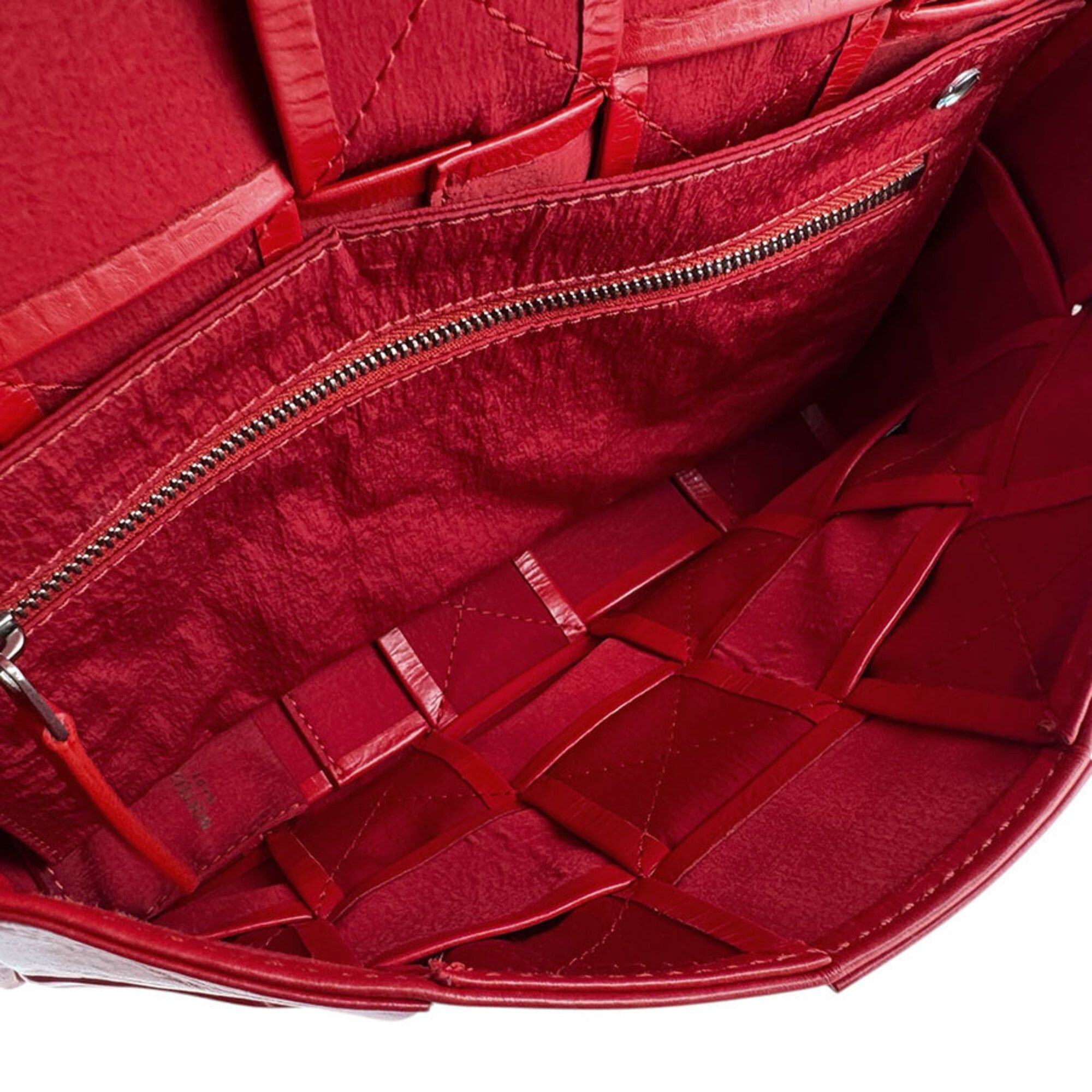 Bottega Veneta Bottega Veneta Cassette Leather Shoulder Bag, Red, Women's, Z9316 Size ONE SIZE - 5 Thumbnail