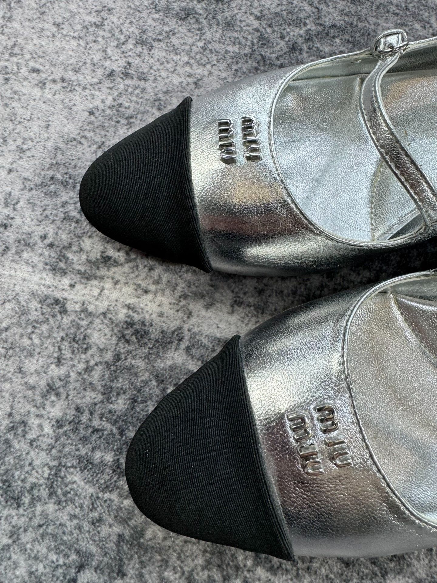 Miu Miu Miu Miu Silver Kitten Heels Size US 7 / IT 37 - 3 Thumbnail