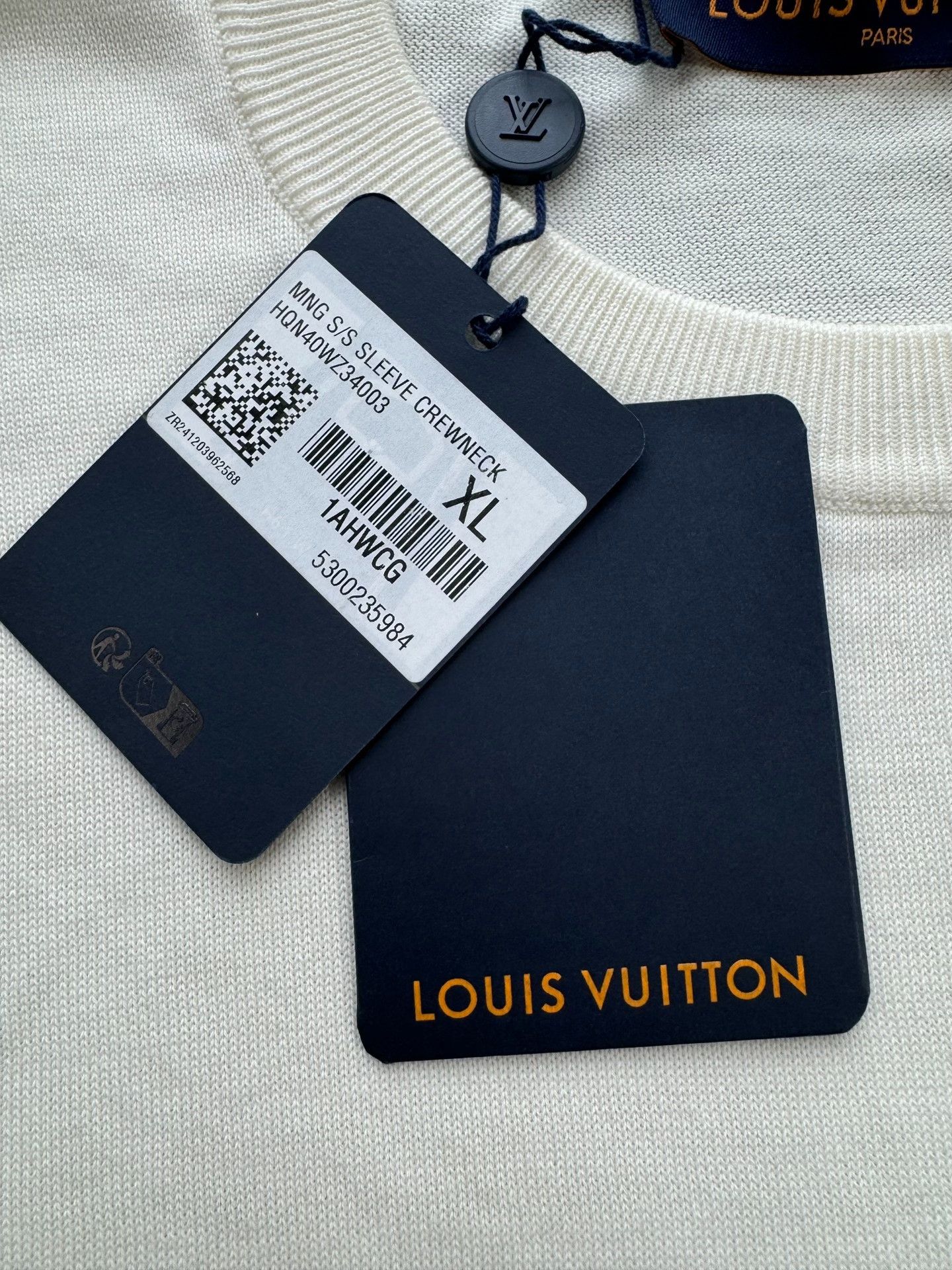 Louis Vuitton Louis Vuitton White Knit Short-Sleeve Top Size US XL / EU 56 / 4 - 4 Thumbnail