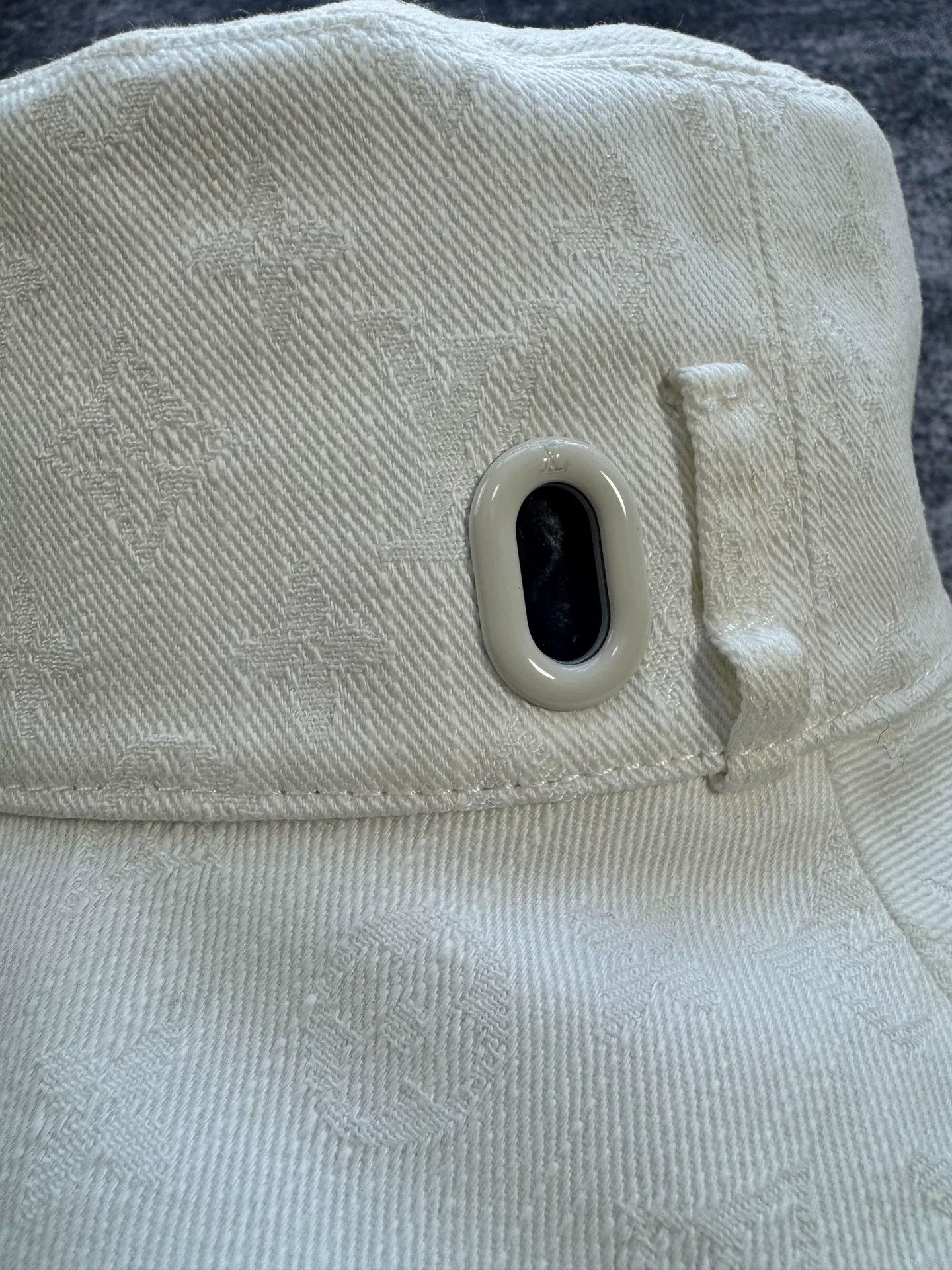Louis Vuitton Louis Vuitton Global Limited Blue White Reversible Bucket Hat Size ONE SIZE - 4 Thumbnail