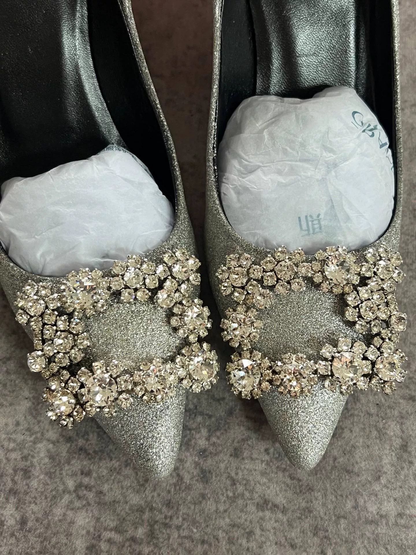 Roger Vivier Roger Vivier Crystal Buckle Shoes Size US 4 / IT 34 - 2 Thumbnail