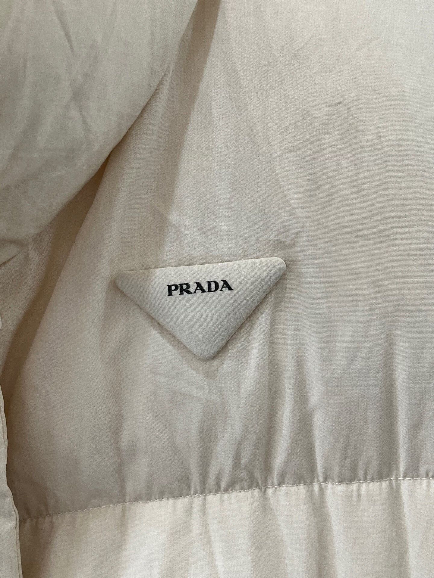 Prada Prada Triangle Logo Down Vest Size S / US 4 / IT 40 - 3 Thumbnail