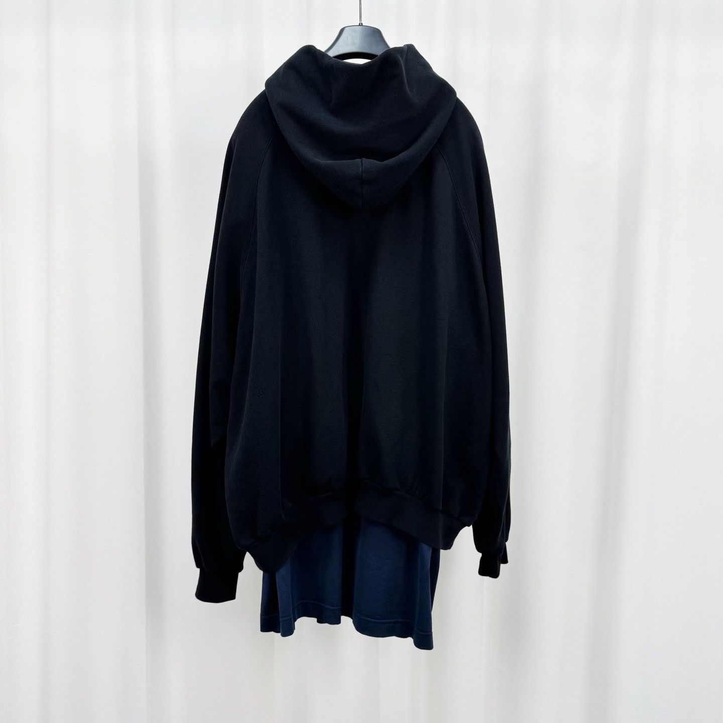 Balenciaga Balenciaga 22SS Runway 3XL Embroidered Hoodie Size US S / EU 44-46 / 1 - 3 Thumbnail