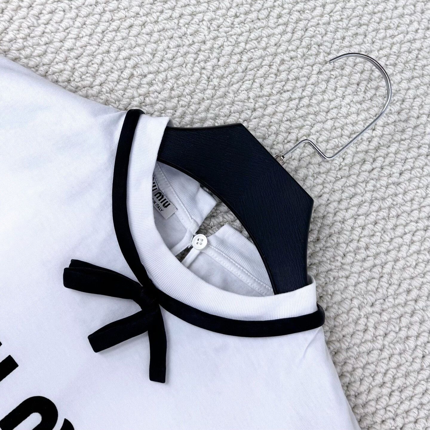Miu Miu Miu Miu White Bow Logo Short-Sleeve Top Size XS / US 0-2 / IT 36-38 - 3 Thumbnail