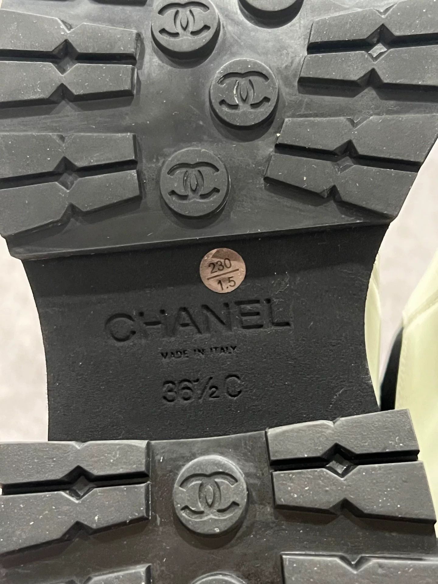 Chanel Chanel Black and White Short Boots Size US 5.5 / IT 35.5 - 8 Thumbnail