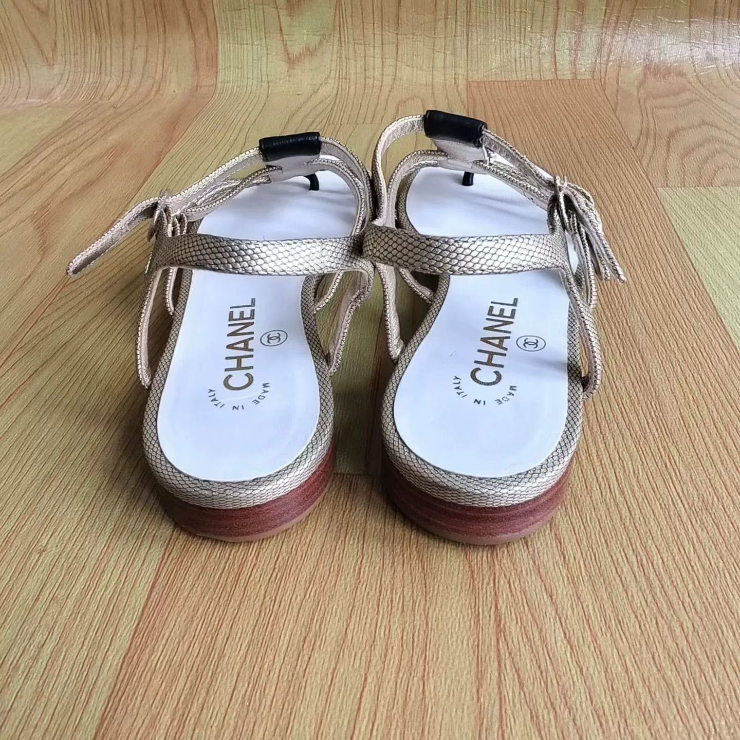 Chanel Chanel Leather Colorblock CC Sandals Size US 7.5 / IT 37.5 - 5 Thumbnail