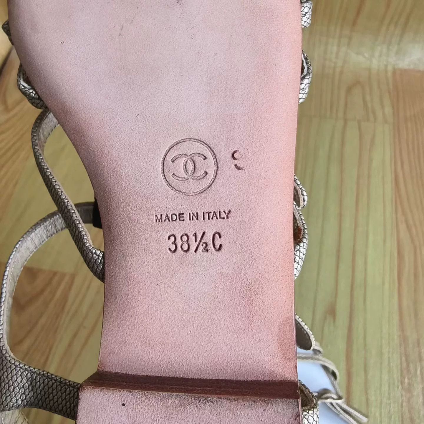 Chanel Chanel Leather Colorblock CC Sandals Size US 7.5 / IT 37.5 - 8 Thumbnail