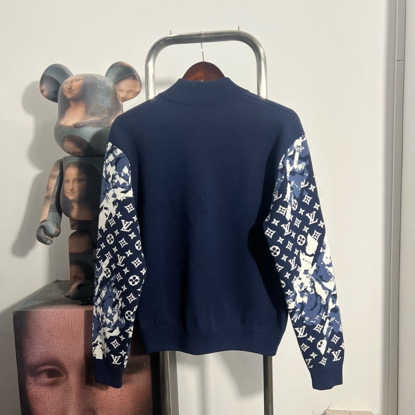 Louis Vuitton Louis Vuitton Light Jacket xs Men Size US XS / EU 42 / 0 - 2 Thumbnail