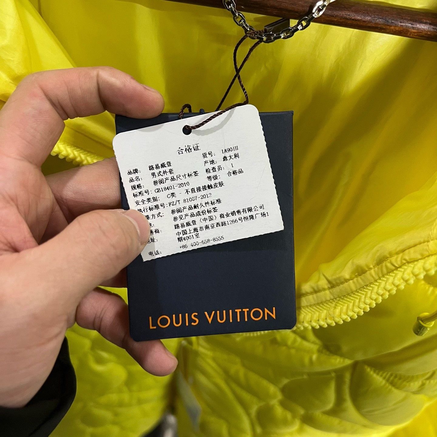 Louis Vuitton Louis Vuitton Cotton Heavy Coat s Men Size US S / EU 44-46 / 1 - 5 Thumbnail