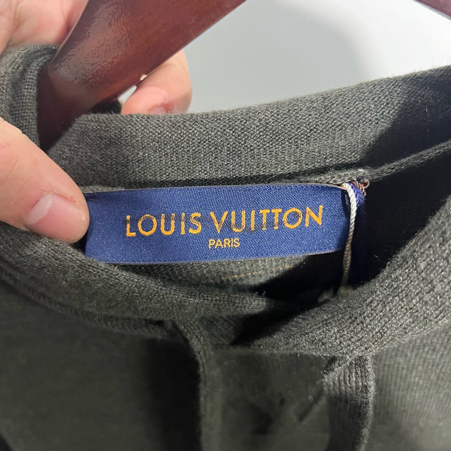 Louis Vuitton Louis Vuitton Retro Hoodie S Women Size S / US 4 / IT 40 - 3 Thumbnail