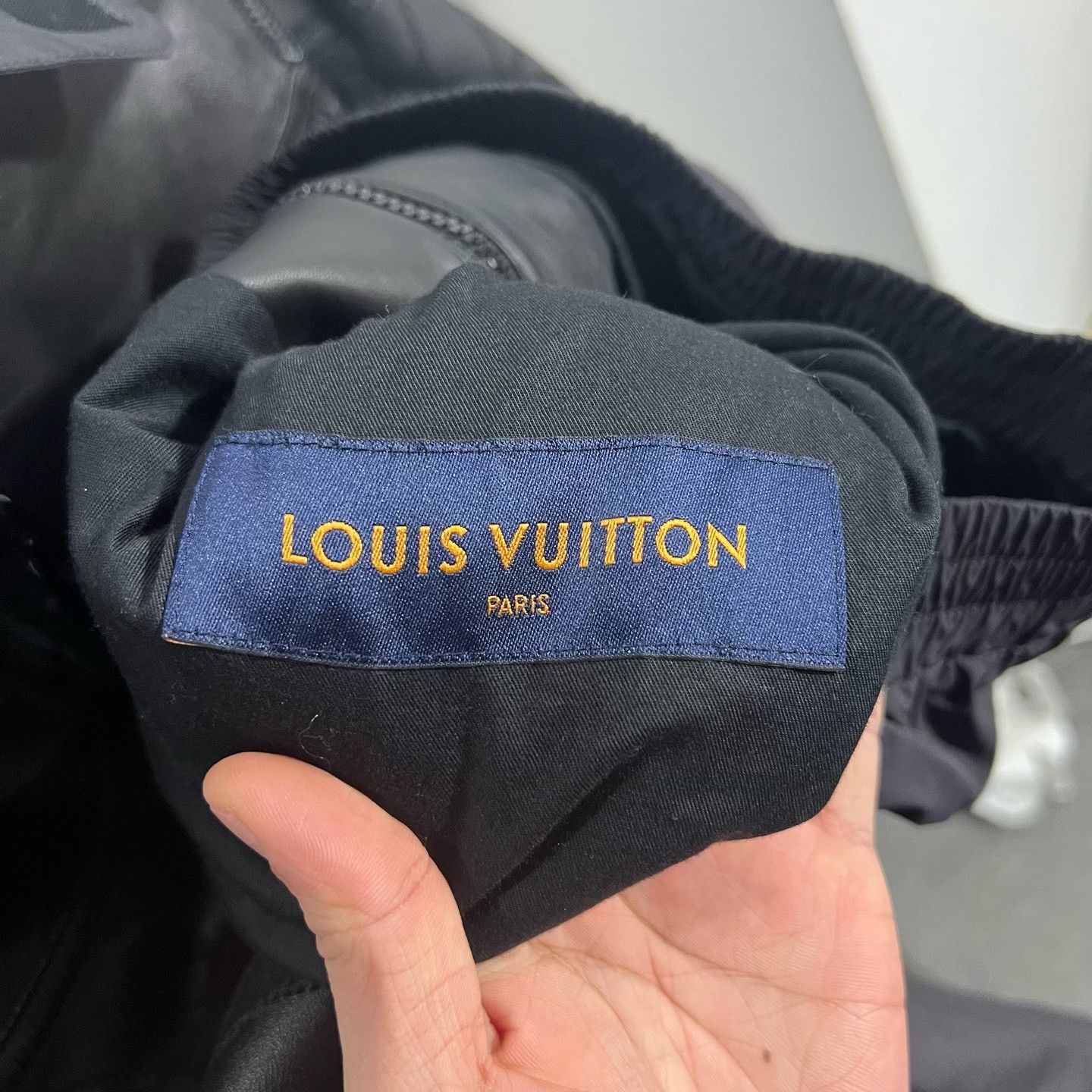Louis Vuitton Louis Vuitton Jacket XS Women Size XS / US 0-2 / IT 36-38 - 3 Thumbnail