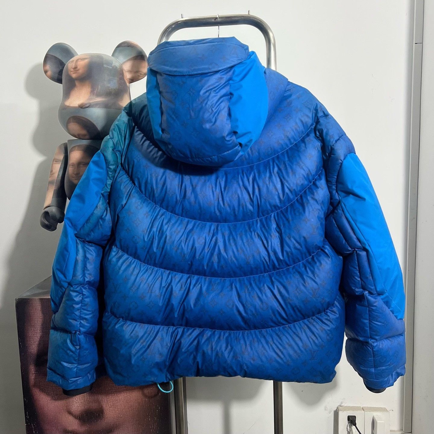Louis Vuitton Louis Vuitton Down Blue Heavy Coat s Men Size US S / EU 44-46 / 1 - 2 Thumbnail