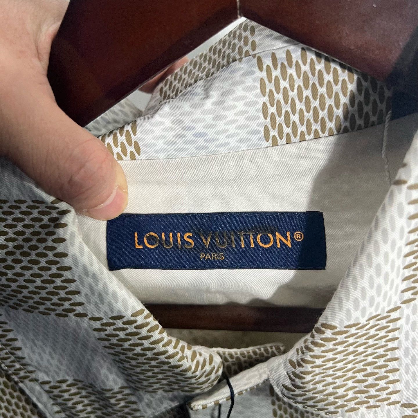 Louis Vuitton Louis Vuitton Checkered Light Jacket m Men Size US M / EU 48-50 / 2 - 3 Thumbnail