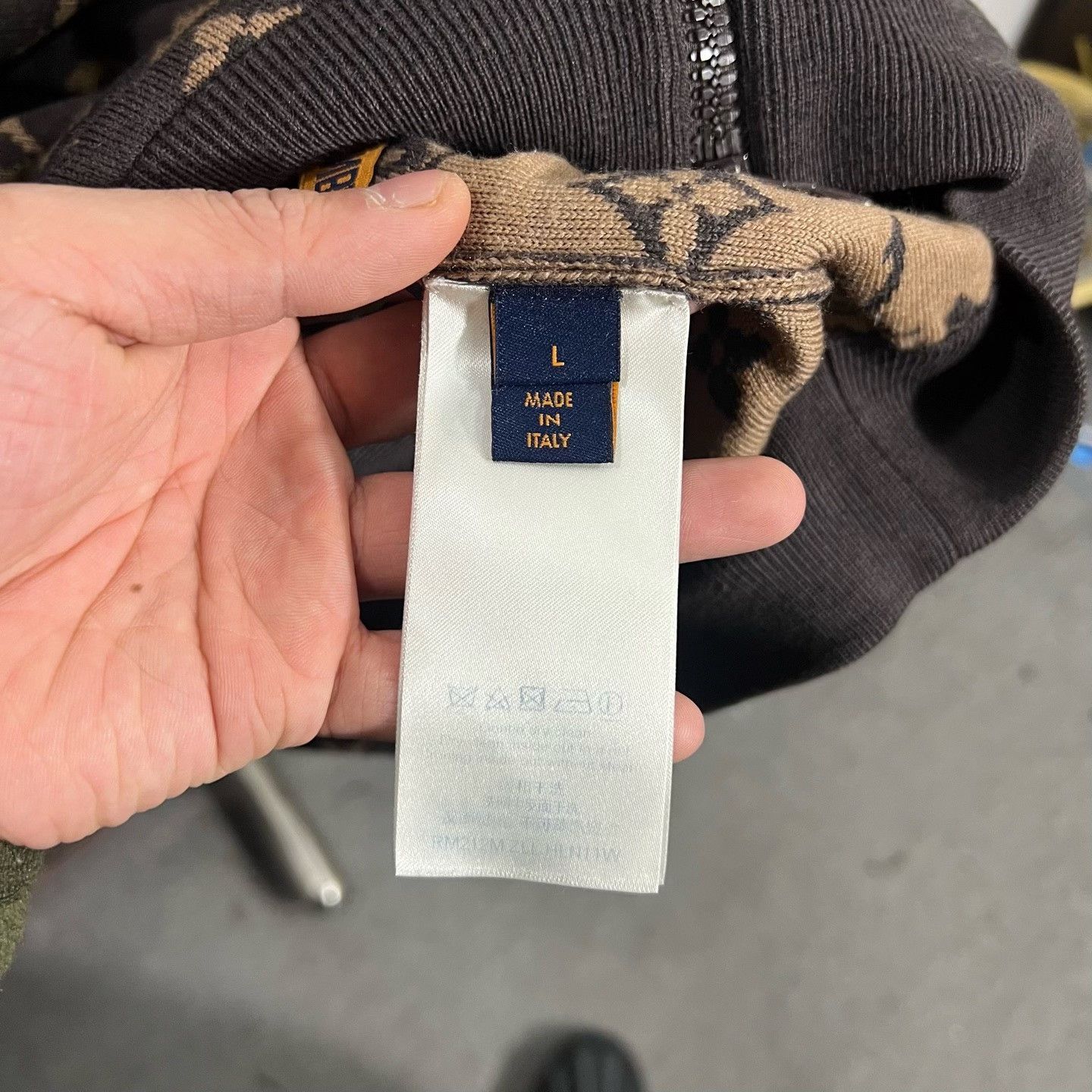 Louis Vuitton Louis Vuitton Light Jacket l Men Size US L / EU 52-54 / 3 - 4 Thumbnail