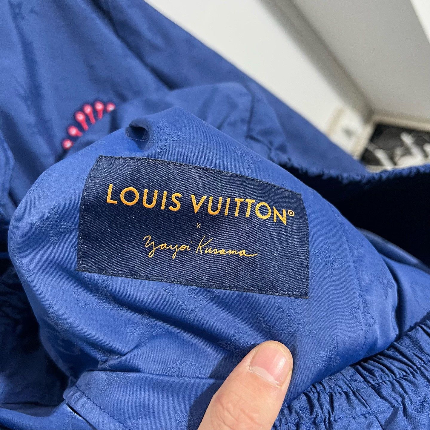 Louis Vuitton Louis Vuitton Light Jacket l Men Size US L / EU 52-54 / 3 - 3 Thumbnail