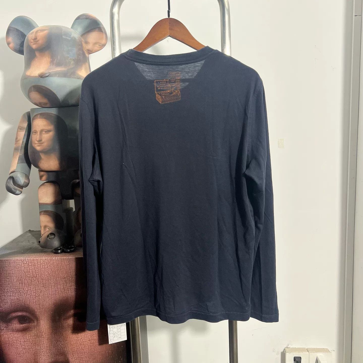 Louis Vuitton Louis Vuitton Retro T-Shirt l Men Size US L / EU 52-54 / 3 - 2 Thumbnail