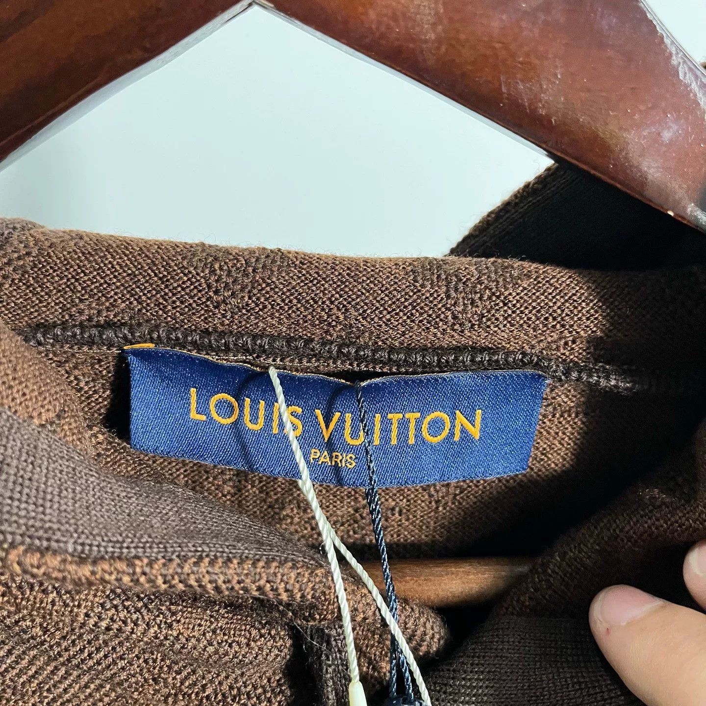 Louis Vuitton Louis Vuitton Hoodie l Men Size US L / EU 52-54 / 3 - 3 Thumbnail