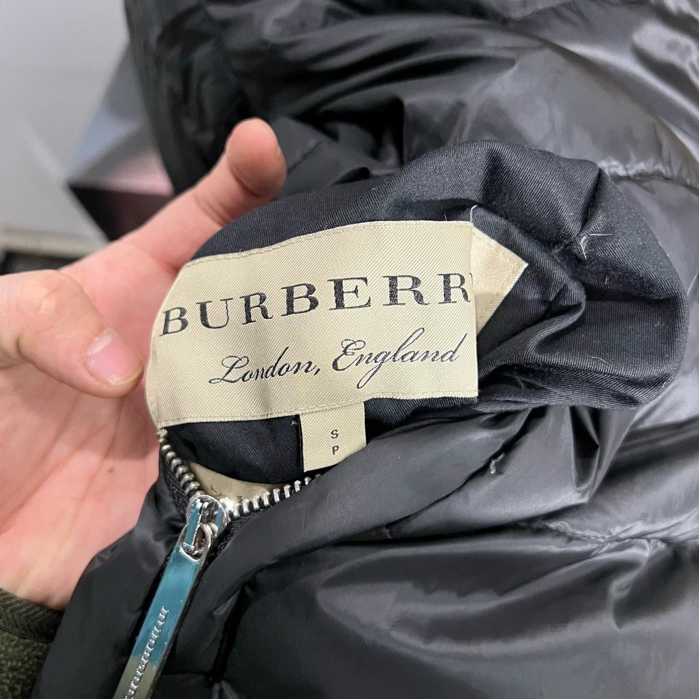 Burberry Burberry Down Plaid Heavy Coat s Men Size US S / EU 44-46 / 1 - 3 Thumbnail