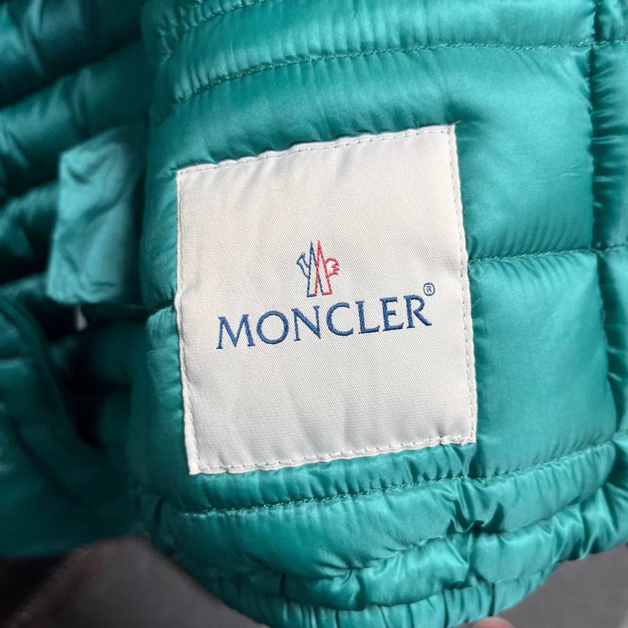 Moncler Moncler Down Down Jacket S Women Size S / US 4 / IT 40 - 3 Thumbnail