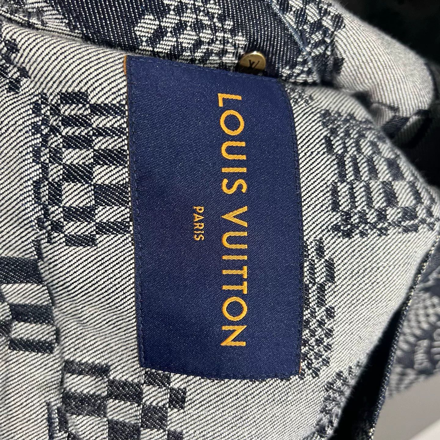 Louis Vuitton Louis Vuitton Denim Light Jacket m Men Size US M / EU 48-50 / 2 - 3 Thumbnail