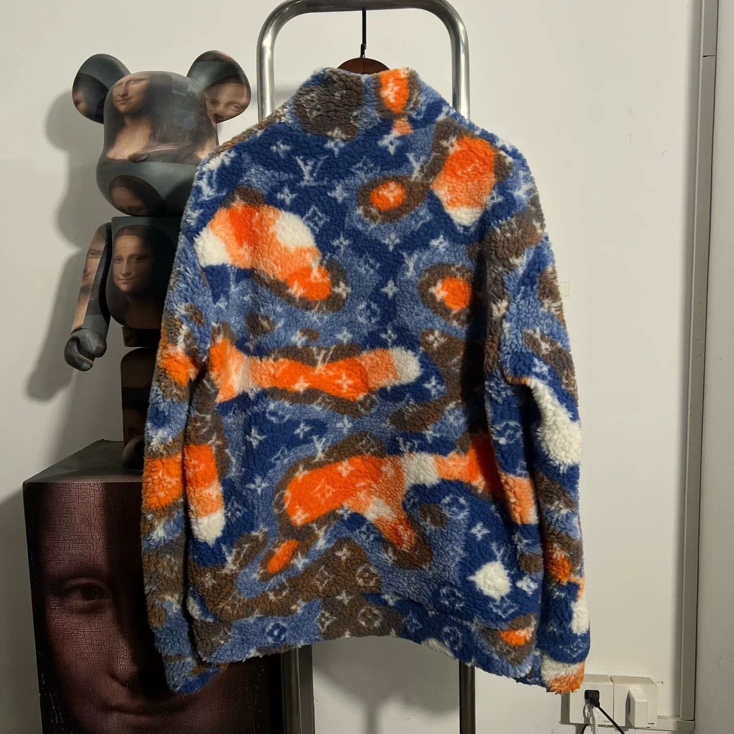 Louis Vuitton Louis Vuitton Light Jacket xl Men Size US XL / EU 56 / 4 - 2 Thumbnail