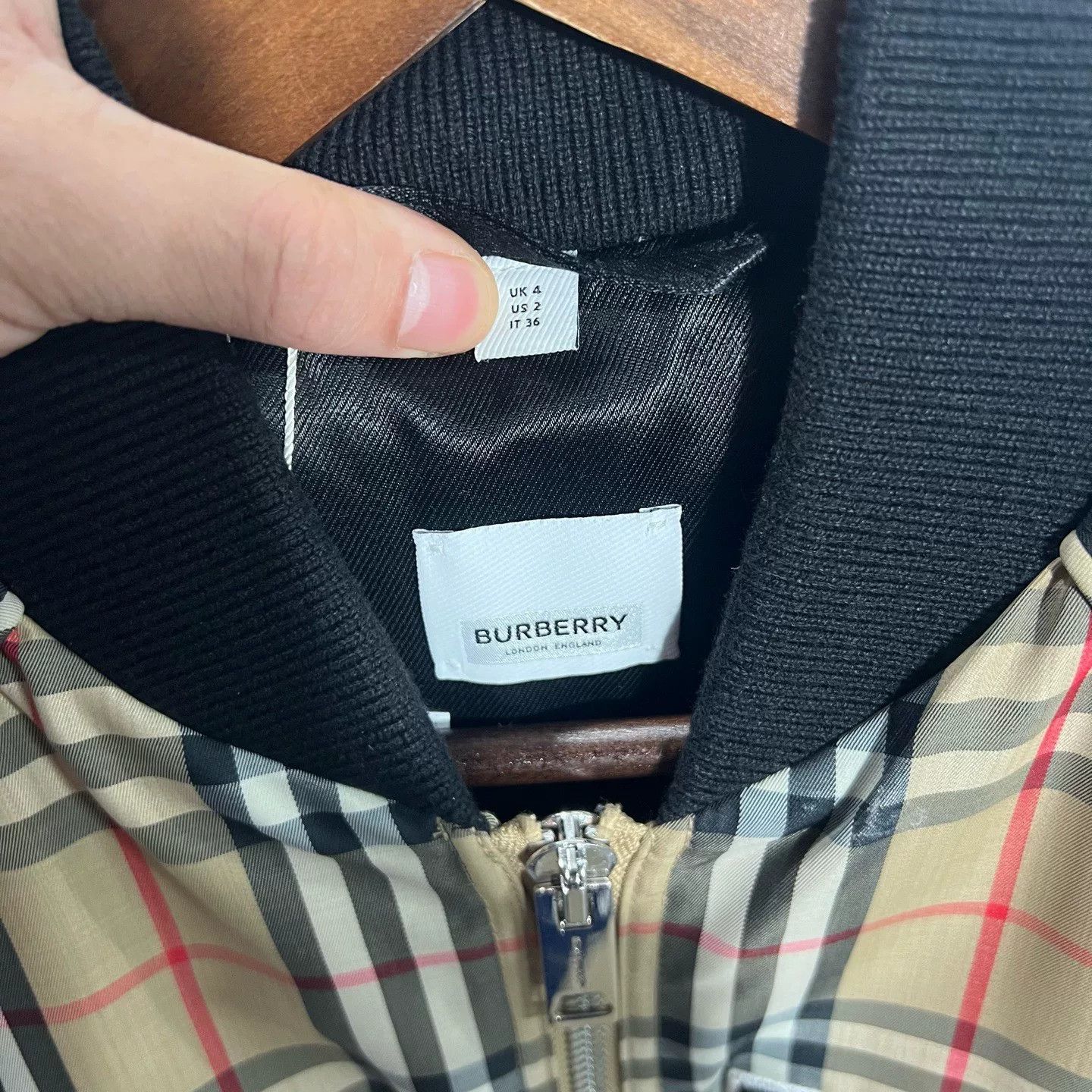 Burberry Burberry Plaid Light Jacket m Men Size US M / EU 48-50 / 2 - 3 Thumbnail