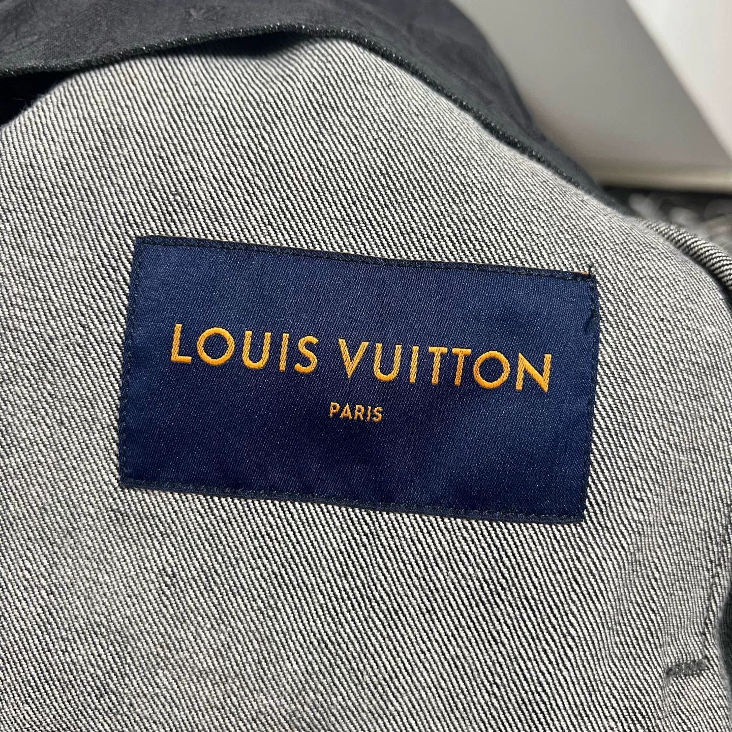 Louis Vuitton Louis Vuitton Denim Light Jacket m Men Size US M / EU 48-50 / 2 - 3 Thumbnail