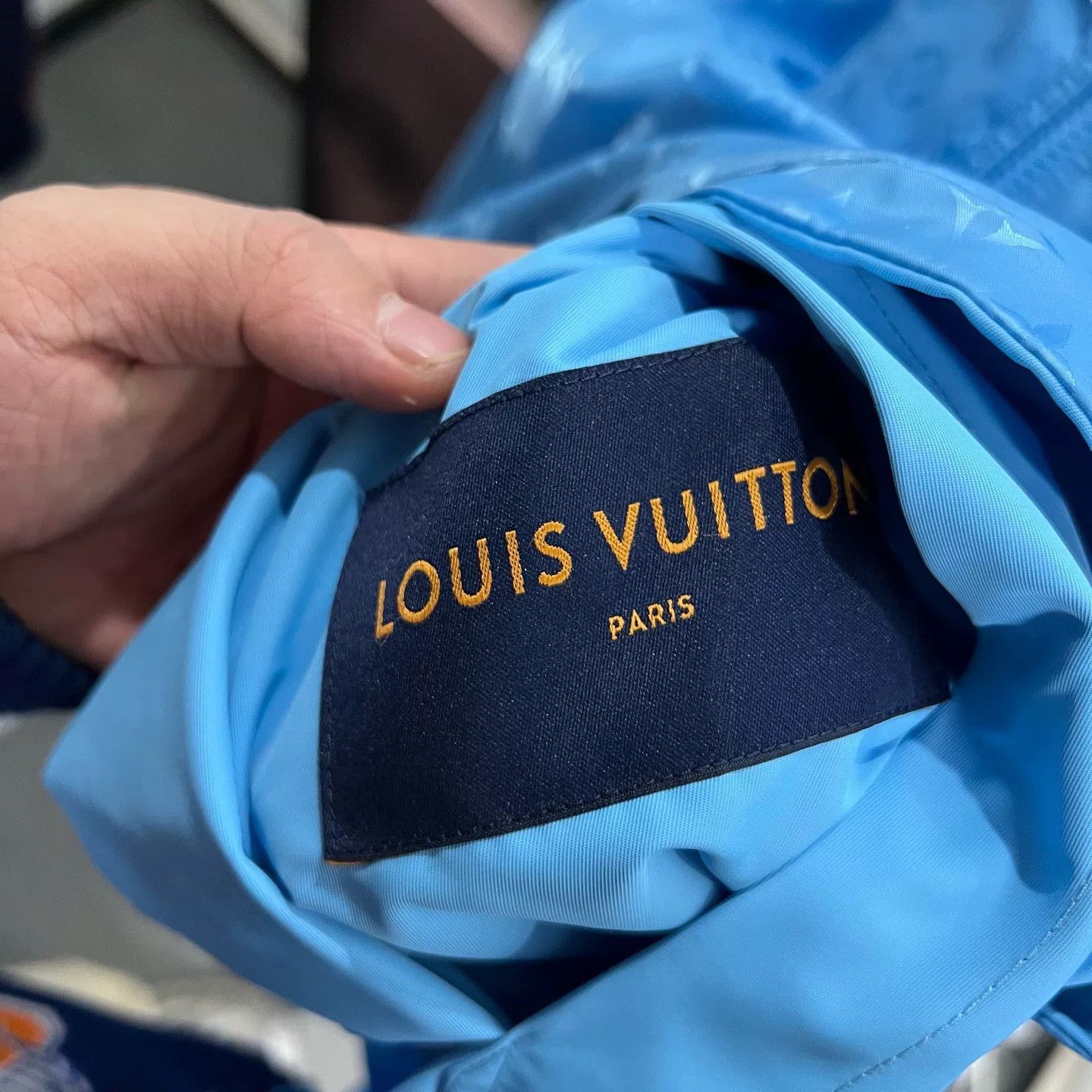 Louis Vuitton Louis Vuitton Light Jacket l Men Size US L / EU 52-54 / 3 - 3 Thumbnail