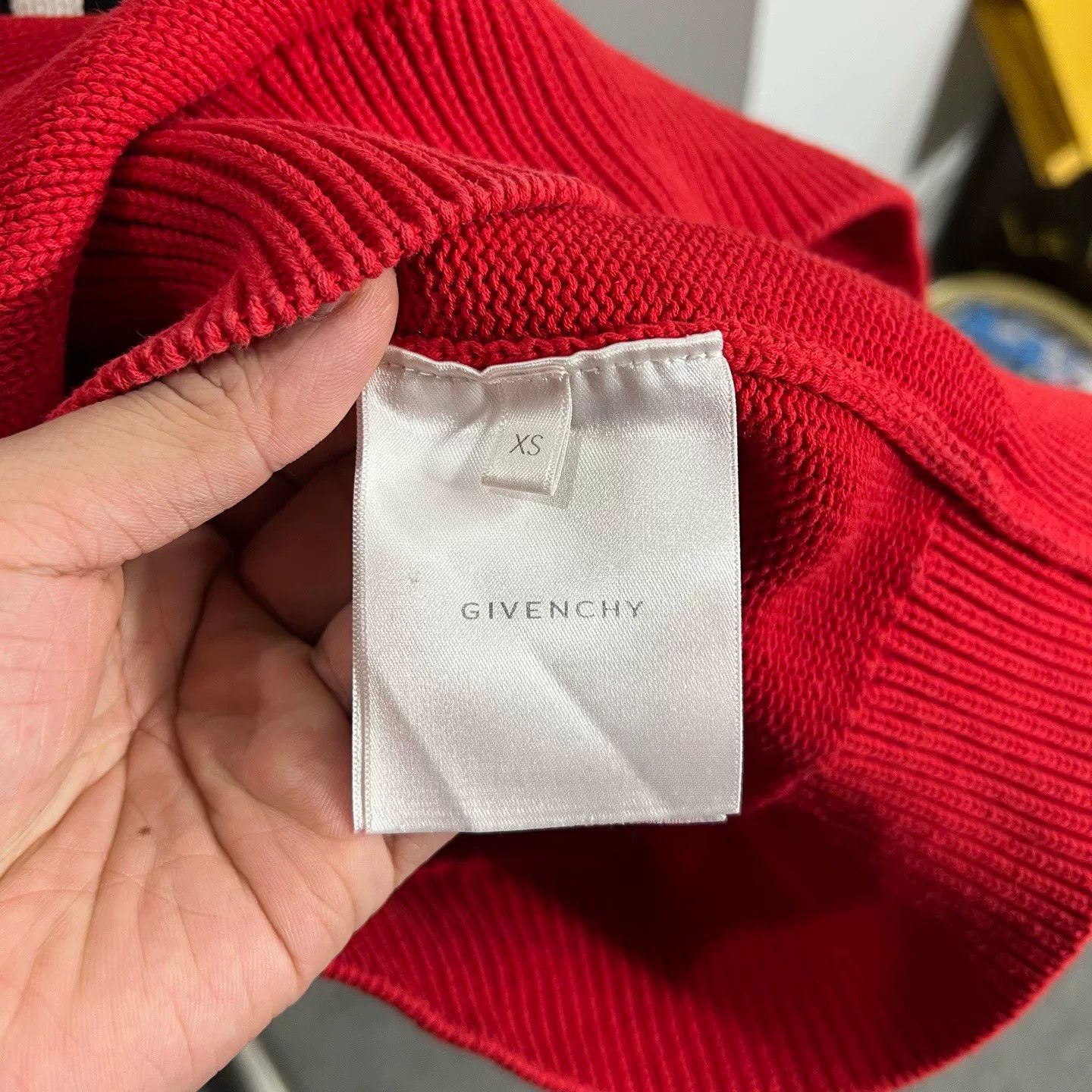 Givenchy Givenchy Retro Sweater XS Women Size XS / US 0-2 / IT 36-38 - 4 Thumbnail