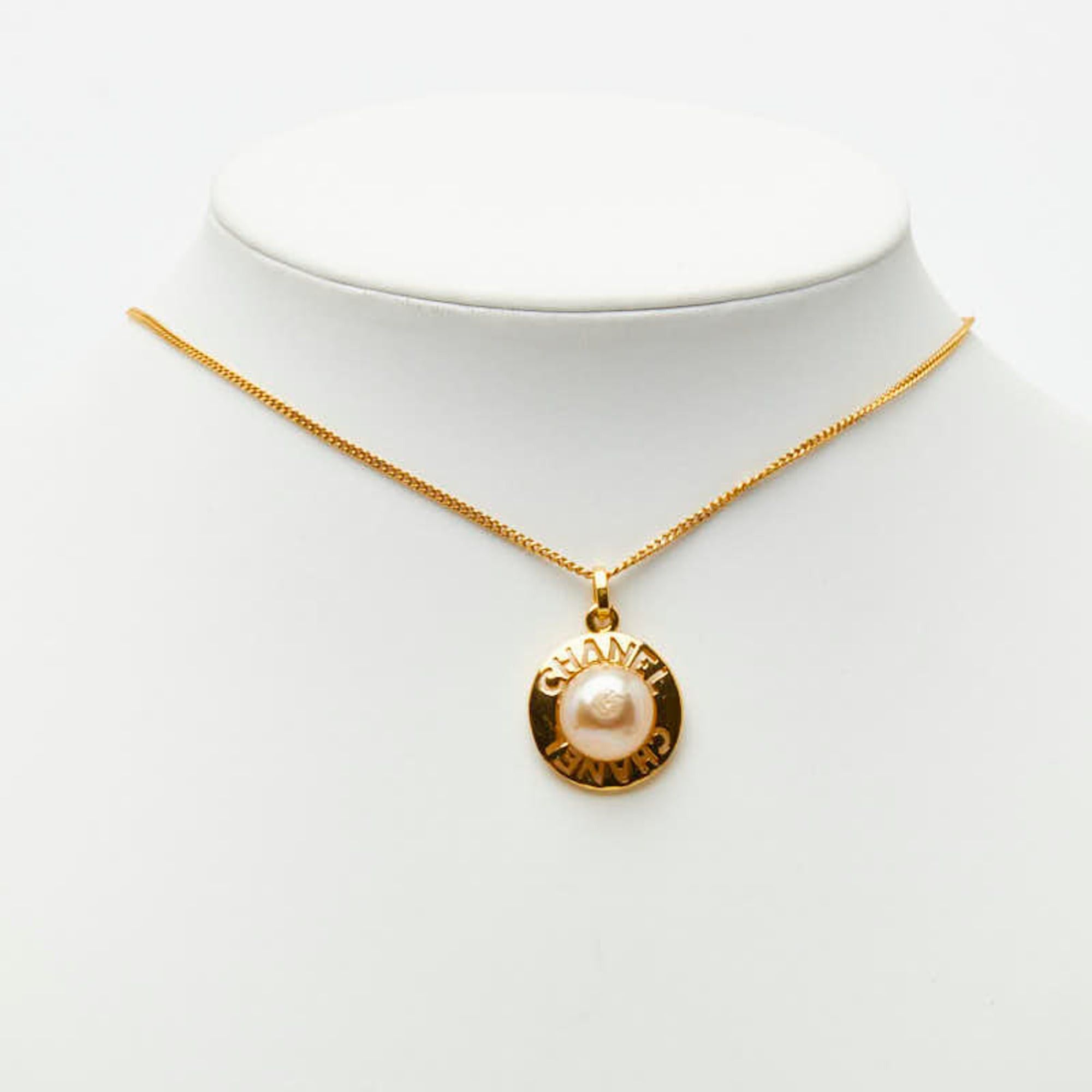Chanel Chanel Logo Necklace, Gold Plated, Faux Pearl, Women's CHANEL Size ONE SIZE - 7 Thumbnail
