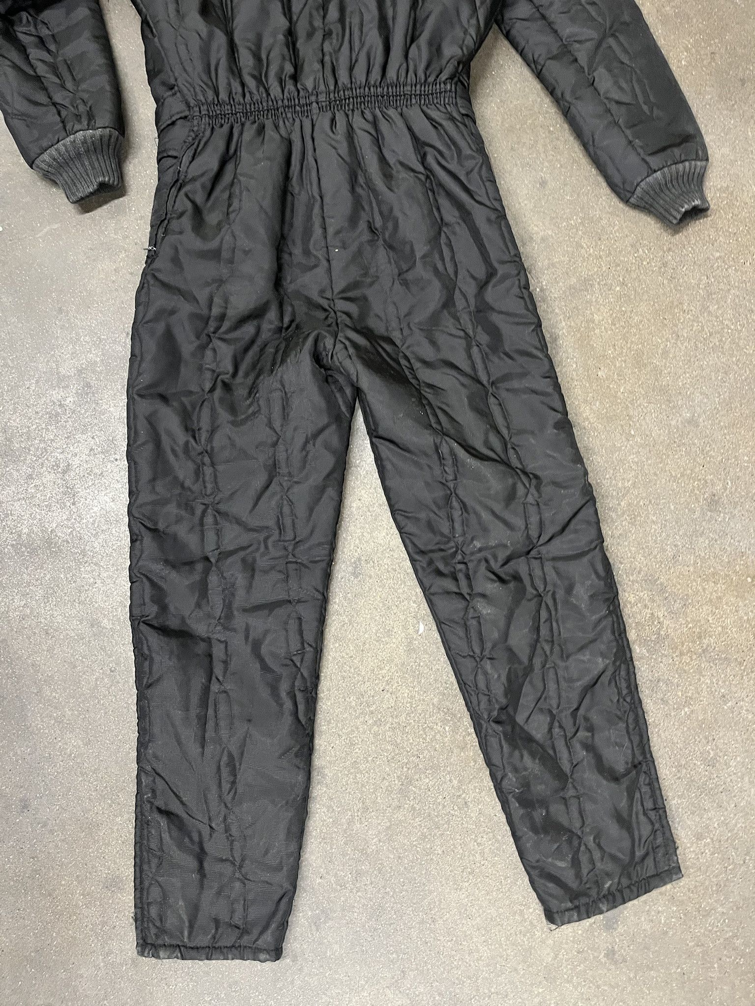 Vintage Vintage 1980s White Bear Insulated Snow Suit Coverall Size M Size US M / EU 48-50 / 2 - 7 Thumbnail