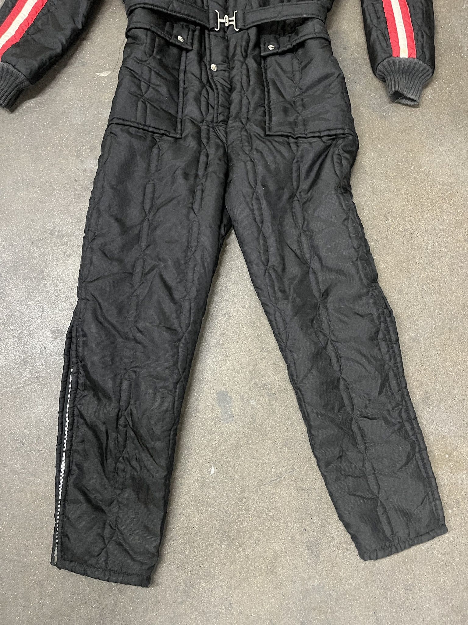Vintage Vintage 1980s White Bear Insulated Snow Suit Coverall Size M Size US M / EU 48-50 / 2 - 4 Thumbnail