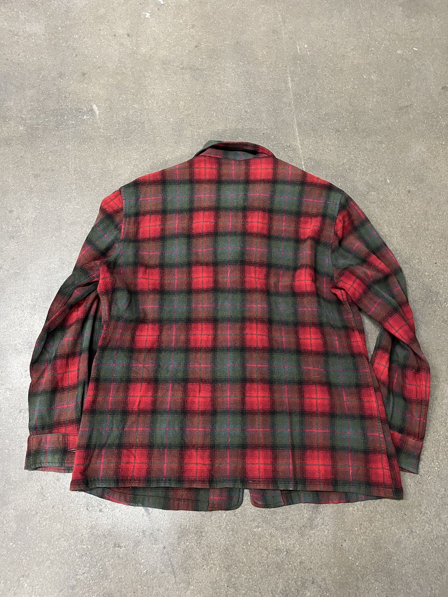Flannel × Pendleton × Vintage Vintage 1980s Pendleton Red Check Wool Flannel Size XL Size US XL / EU 56 / 4 - 4 Thumbnail