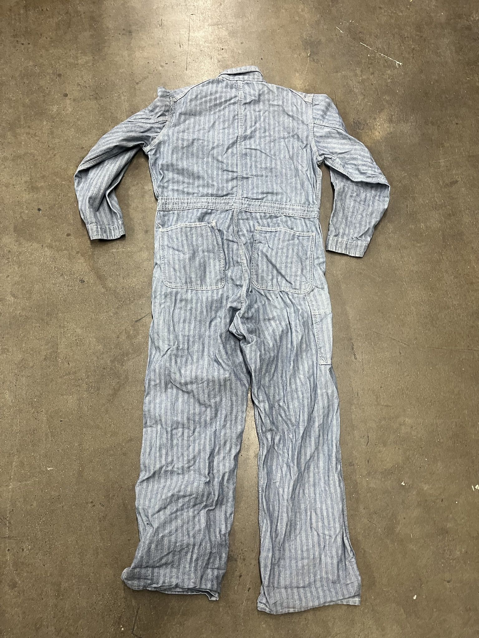 Carhartt × Vintage Vintage 1990s Universal Chicago HBT Mechanics Workwear Coverall Suit Size L Size US L / EU 52-54 / 3 - 6 Thumbnail